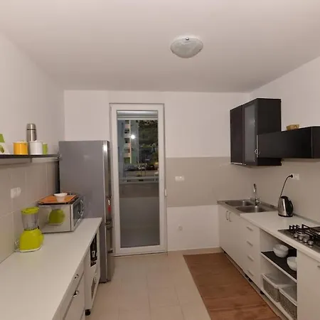 Apartment Sunny Holidays - 2 Bedrooms